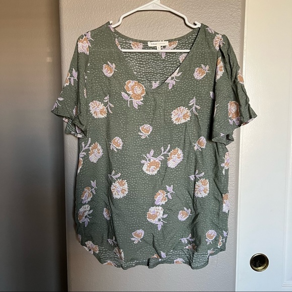 bohme Tops - Bohme Essentials floral top
